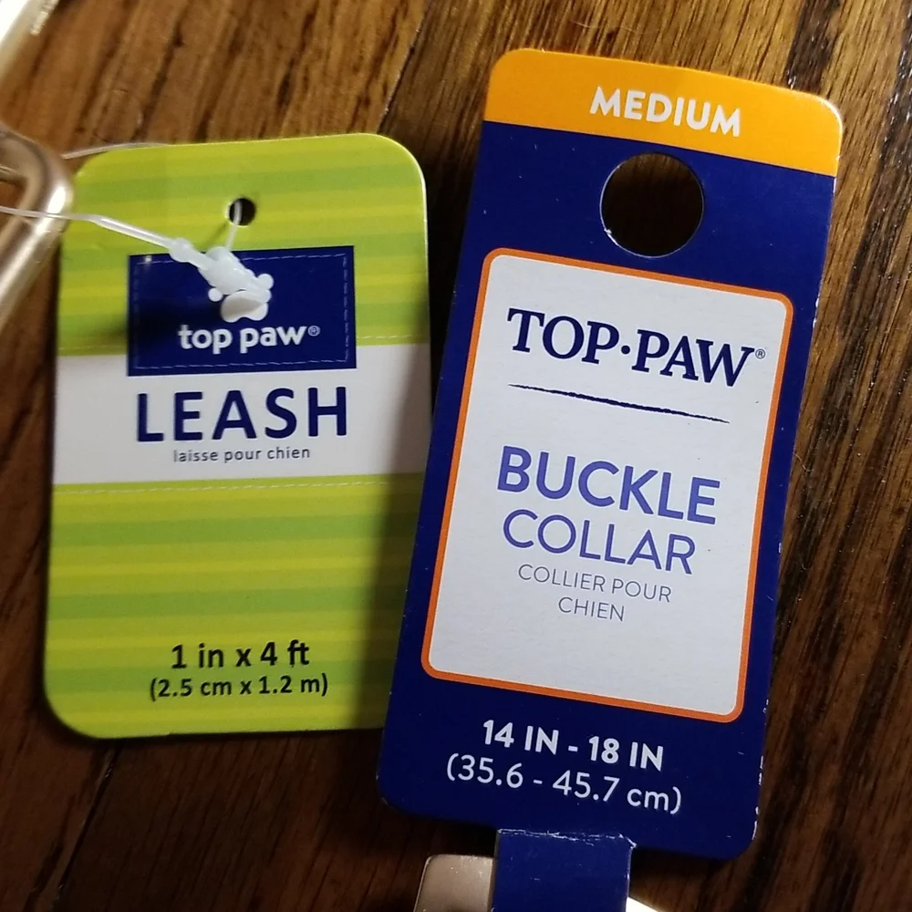 Reversible collar and leash